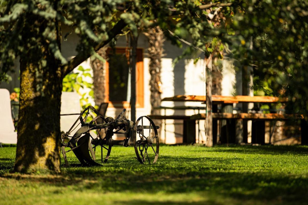 Agriturismo Casa Di Campagna Riva del Garda Exterior photo